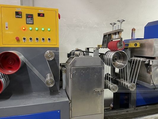 Outlet thickness 0.4mm 1.2mm Plastic PP Packing Belt Machine Extrusion Line