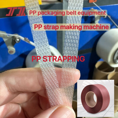 PLC kontrollü PP Kemer Yapım Makinesi 100% Geri Dönüştürülmüş PP Malzemeleri ile kemer bant üretim hattı