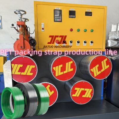 Otomatik PET Kemer Yapım Makinesi 220-250kg/H Kapasite 9-32mm Kemer Genişliği %100 Geri Dönüştürülmüş PET Şişe Döşeme Malzemesi