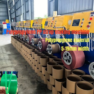 200-300m/min Çalışma Hızı Pp 100-600kg/s Yüksek Kapasite için Kemer Ekstrüzyon hattı